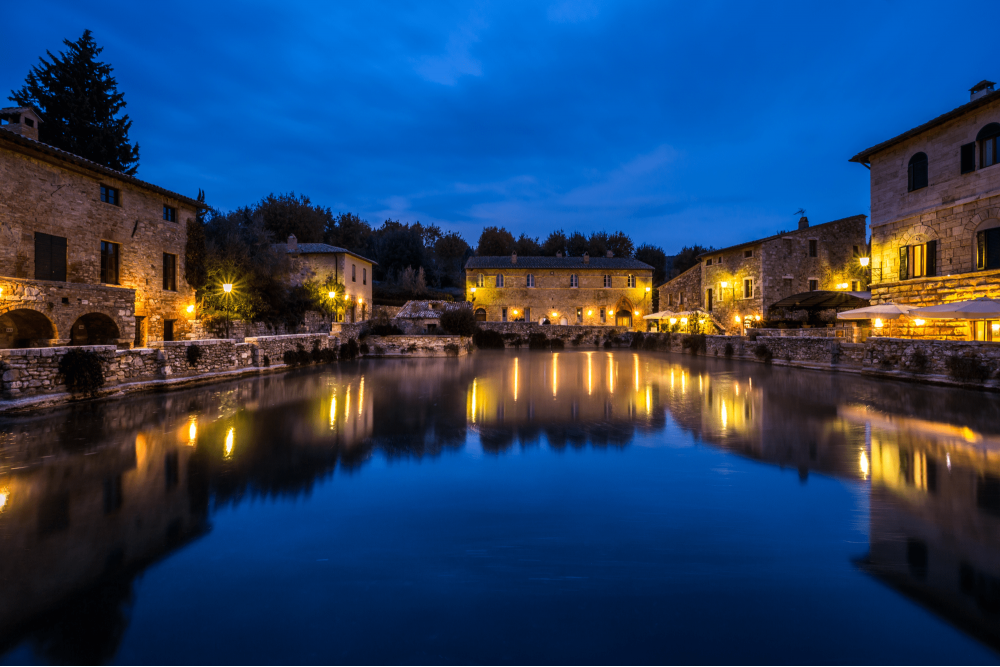 Bagno Vignoni di notte